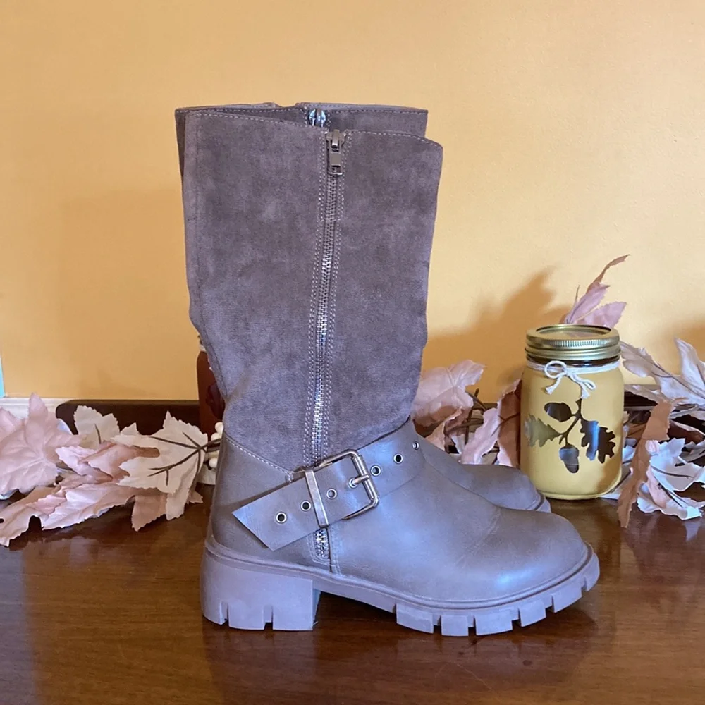 Steve Madden Taupe Suede Boots